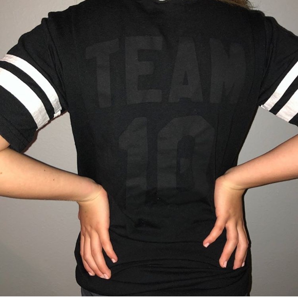 team ten shirt